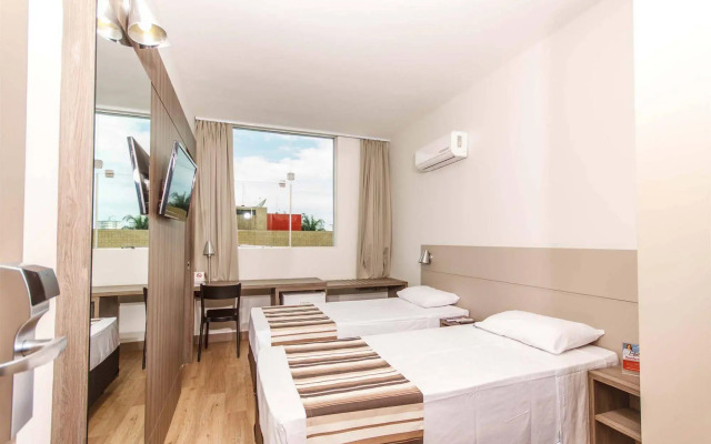 Hotel Valerim Itajaí