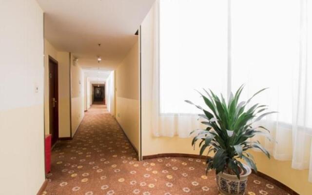 GreenTree Inn Beijing Tiantan Songjiazhuang Metro Station