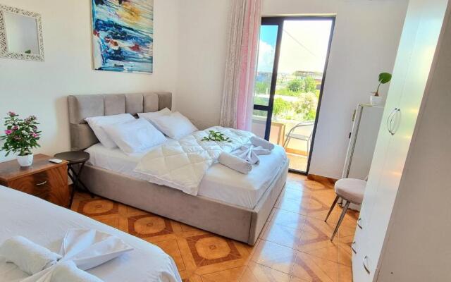 Guest House Vila Elezi