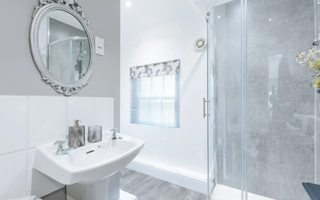 Ironbridge View Townhouse