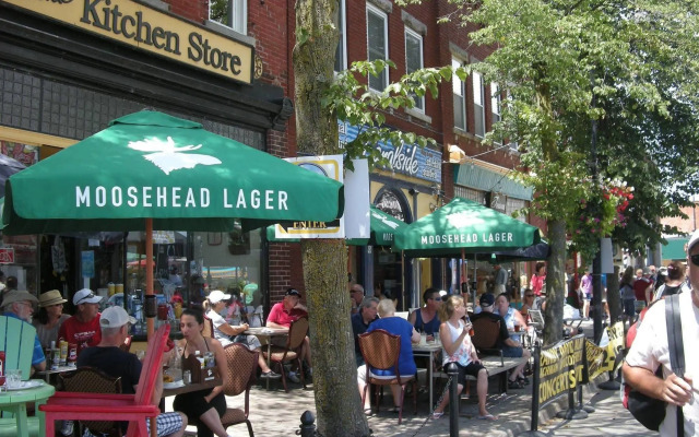 Canalside Restaurant, Inn & Kitchen store