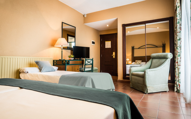 Hotel Intur Azor