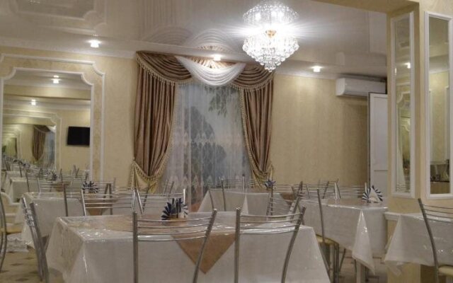 Hotel Avallon