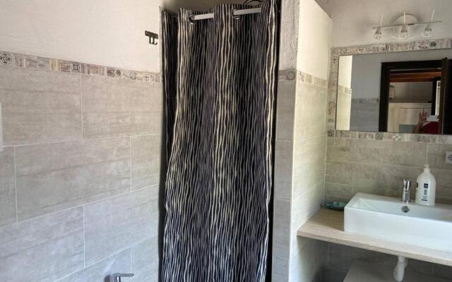 Villetta con piscina 10 posti letto Scario