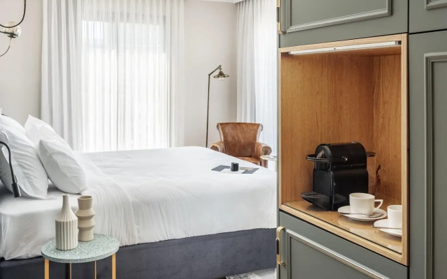 Jo Hotel