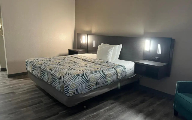 Motel 6 Tulsa, OK - Airport