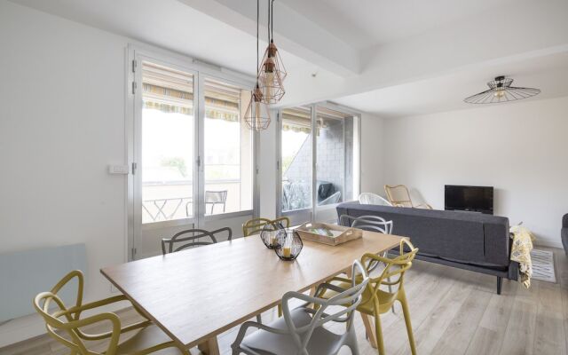 Dinard Centre Appartement Moderne avec Terrasse