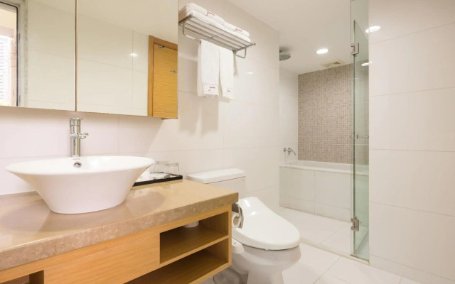 Yuwa Hotel