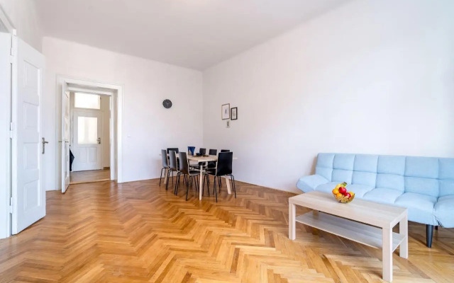 Avantguard Apartments