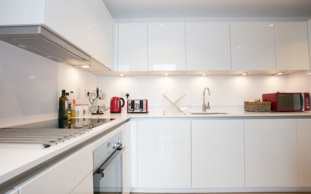 CDP Apartments Britannia Suite 1