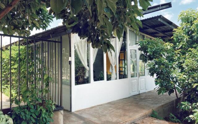 XOM Organic Farm Stay