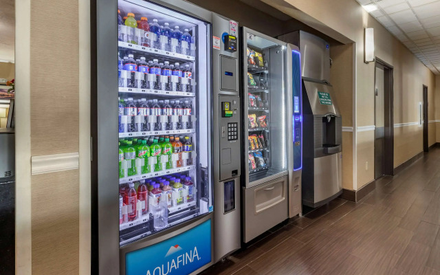 Comfort Inn Moline - Quad Cities