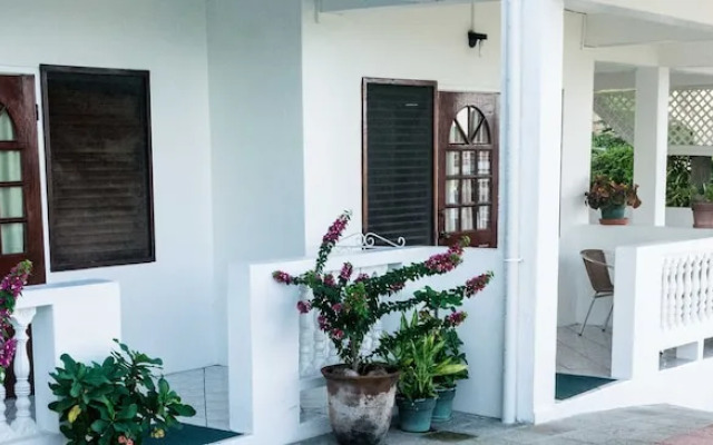 Cleopatra Villas