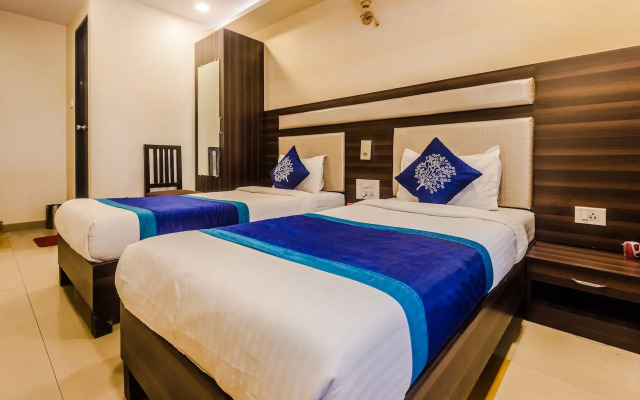 OYO 328 Hotel Royal Grand