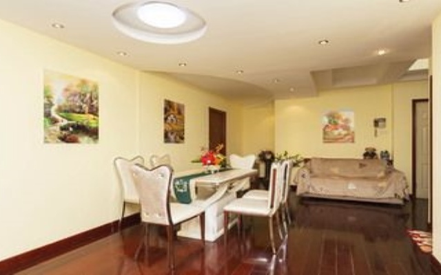 Jiayuhuxiao Apartment