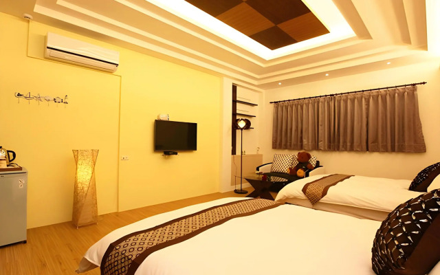 Together Happiness Bed and Breakfast