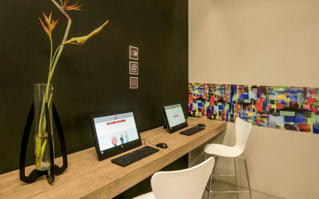 ibis Cali Granada