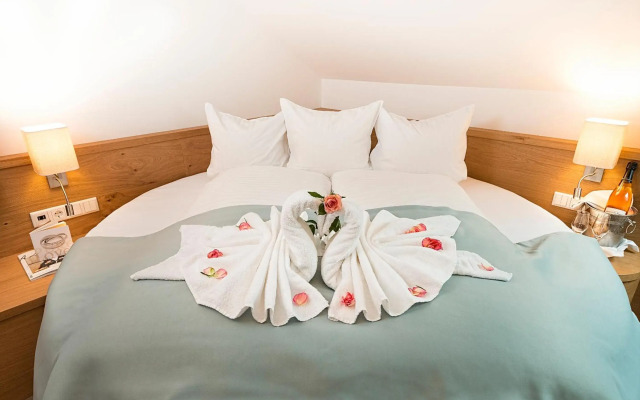 Romantik Hotel Die Gersberg Alm mit Panoramablick auf Salzburg