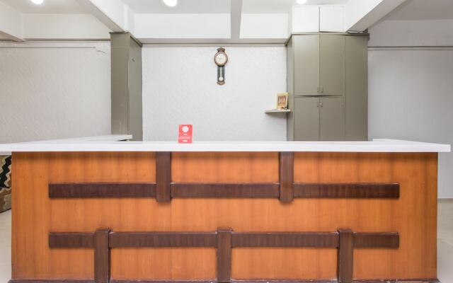 OYO Flagship 17390 Hotel Aaram MG Road