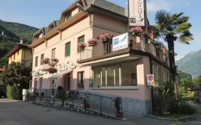 Albergo Lario