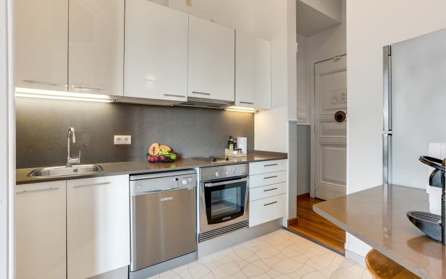 Dalí in Barcelona with 2 bedrooms and 2 bathrooms