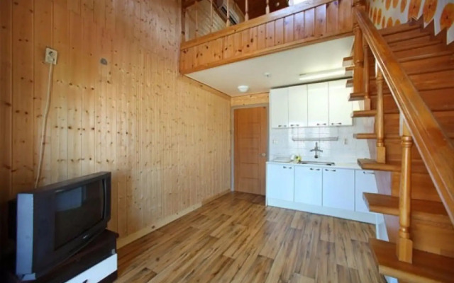 Eulwangri Beach Pension