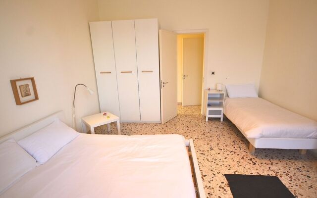 Cozy Holiday Home in Pozzillo with Terrace