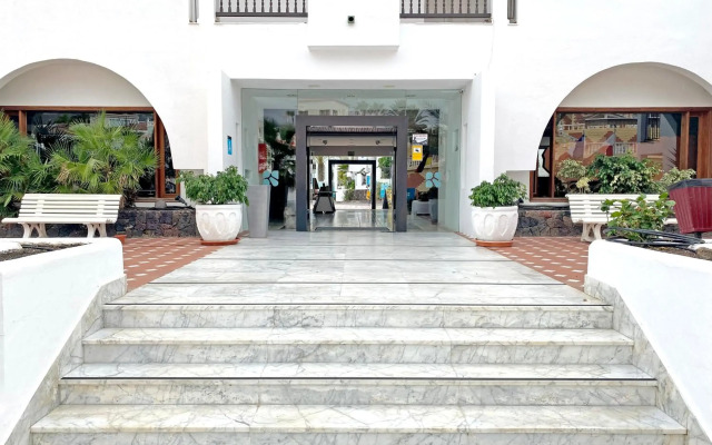BLUESEA Callao Garden