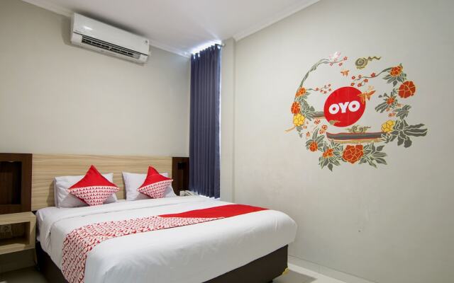 Stay At H by OYO Rooms