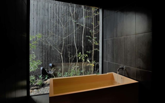 No. 202 Deluxe with Tatami Space Double room with courtyard view (풀 더블 침대) 사진 4