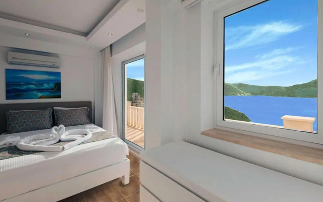 Ketchy Villa , Sleeps 14 , Infinity pool , Wifi , Sunset
