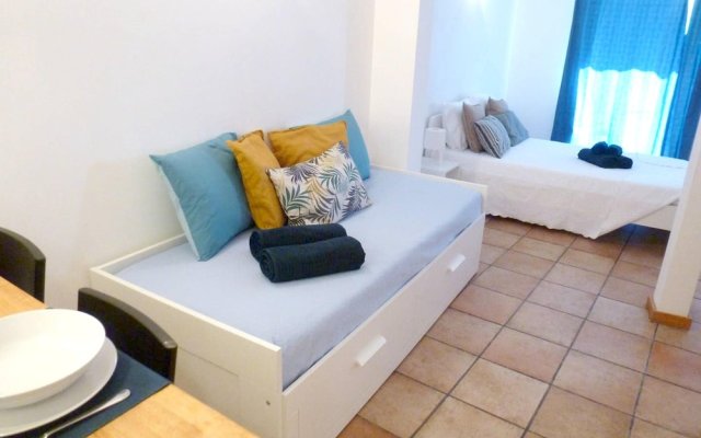 Apartment with One Bedroom in Setúbal, with Wonderful City View, Furnished Balcony And Wifi - 2 Km From the Beach