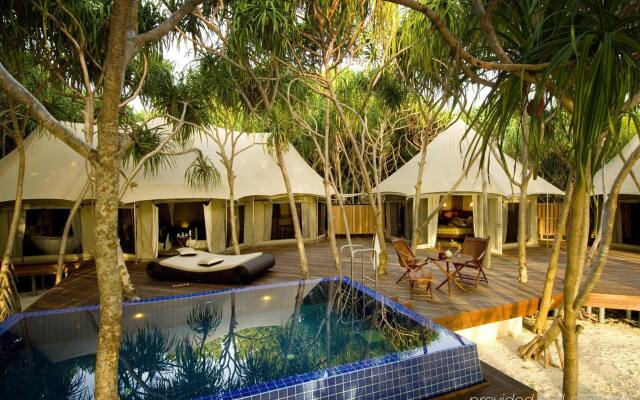 Banyan Tree Madivaru