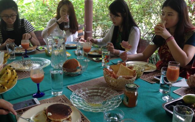 Yalegoda Walauwa Homestay