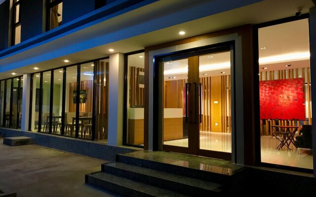 KOO Hotel