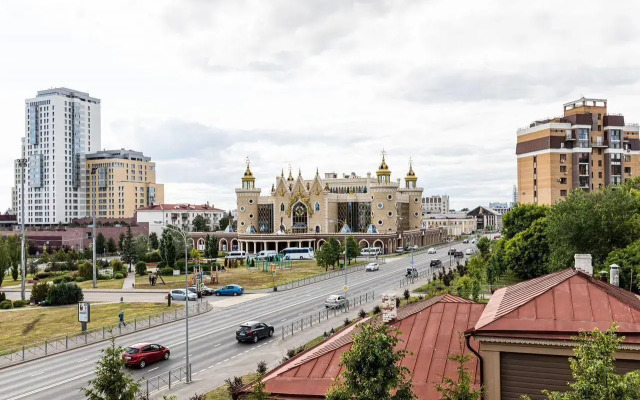 Apartments on Tikhomirnova street
