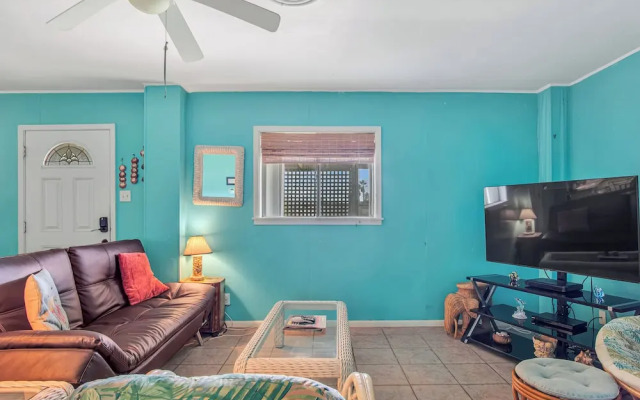 Elv1224-paradise Retreat