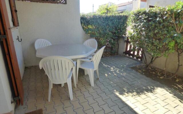 Appartement Saintes-Maries-de-la-Mer, 2 pièces, 4 personnes - FR-1-475-27