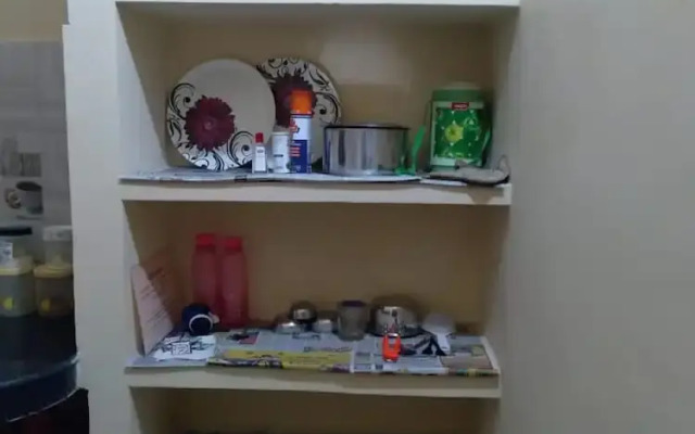 Private Studio Apartment With Wifi & Kitchen