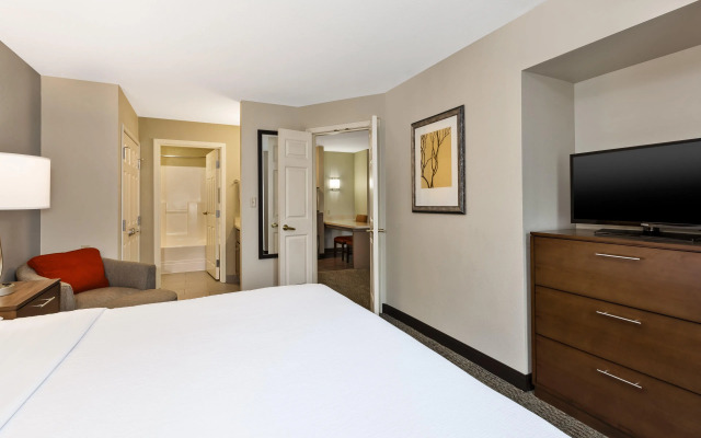 Staybridge Suites Kalamazoo by IHG
