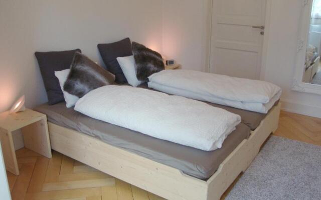 B&B Laupenring, Basel