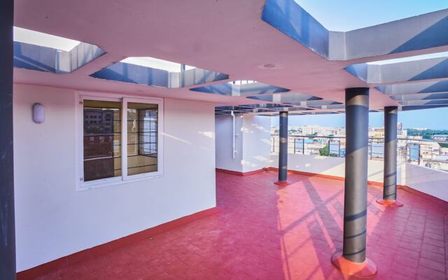 Hotel Akmg Towers