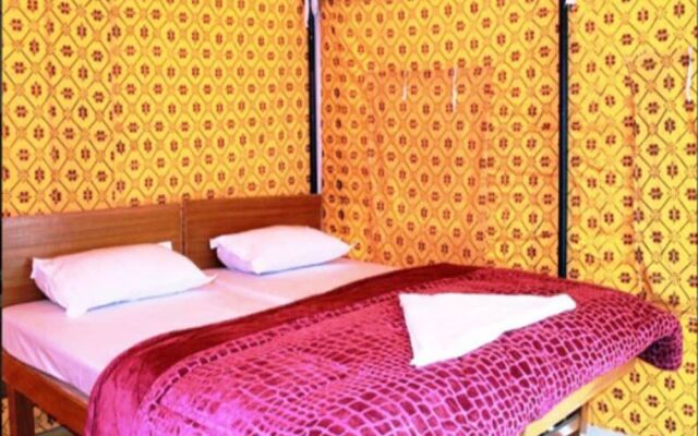 TIH Desert Oasis Camp - Hunder