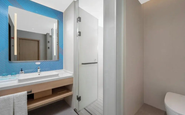 Holiday Inn Express Zhengzhou Nongye Road by IHG