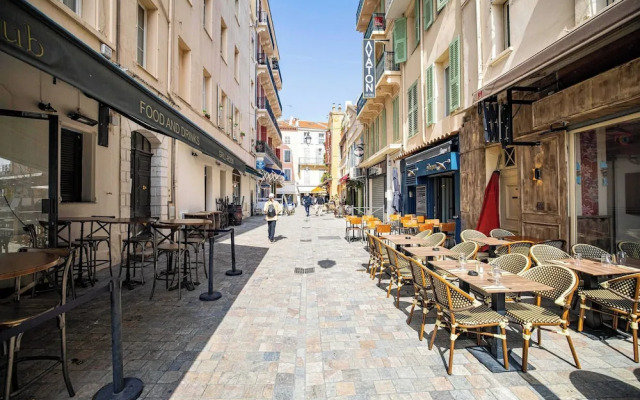 Apartment in Cannes for 2 People