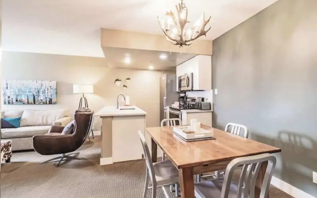 Large Spacious one Bedroom Suite - 506
