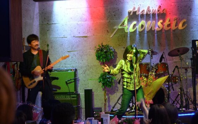 Resort inn ACOUSTIC