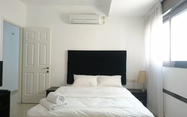 TLVSublet Hayarkon