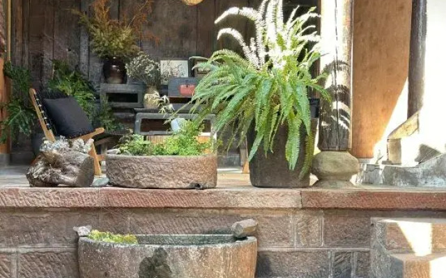 Nuodeng Gui Zhen Hostel