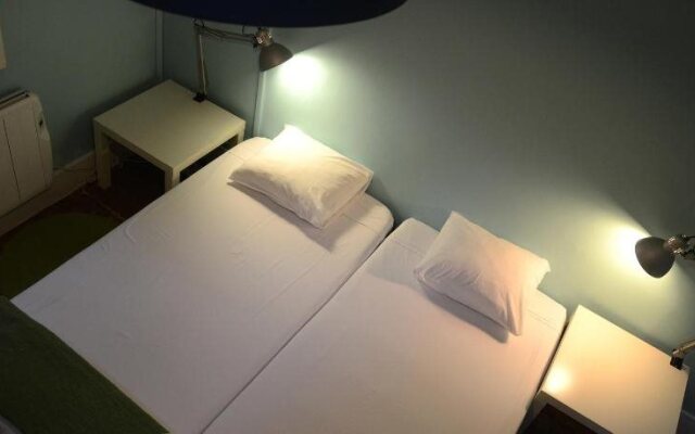 Magnlia Porto Hostel  Suites